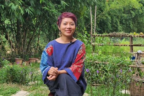 Ca sĩ Thái Thùy Linh: 'Thư thái khi làm nông dân tập sự'