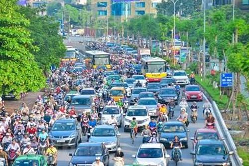 1,2 tỷ USD và ý thức tham gia giao thông