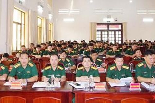 Lữ đoàn Phòng không 77 thông báo nhanh kết quả Hội nghị Trung ương 8, khóa XIII