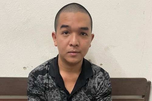 Thiện làm điều xấu