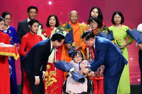 Chương trình Hồ Chí Minh - Hành trình khát vọng 2023: Lan tỏa nhiều câu chuyện đẹp, bài học quý