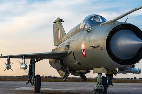 Ấn Độ thay thế phi đội MiG bằng máy bay Sukhoi hiện đại