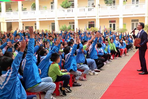 Sở GD&ĐT tỉnh Thanh Hóa lên tiếng sau 'thương vụ' dạy liên kết trong trường học