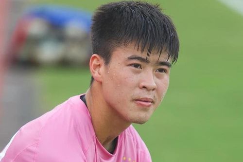 Hà Nội FC gặp khó trước trận derby thủ đô