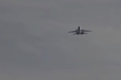 Video 'xe tăng bay' Su-34 tàn phá vị trí đối phương ở Kherson