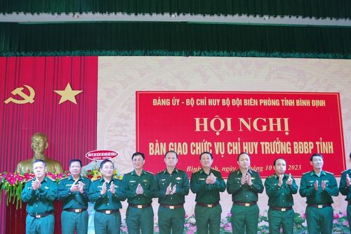 Đại tá Nguyễn Văn Lĩnh làm Chỉ huy trưởng Bộ đội biên phòng tỉnh Bình Định