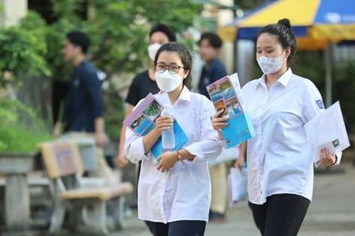 Thi tốt nghiệp THPT từ năm 2025: Cần một kỳ thi gọn nhẹ