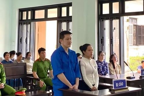 Lừa đảo hơn 18 tỷ đồng, vợ chồng cựu cán bộ công an tại Huế lĩnh án tù
