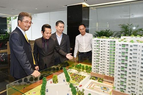 Thủ tục pháp lý đang là rào cản nhà đầu tư ngoại mua bất động sản Việt Nam