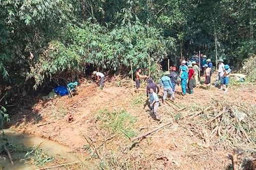 Tìm thấy thi thể người phụ nữ bị nước lũ cuốn trôi sau 3 ngày mất tích