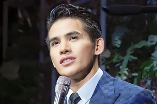 Ca sĩ Quốc Thiên: 'Tôi khủng hoảng nặng vì là quán quân mà hát mãi không nổi'