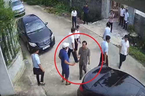 Xem xét toàn diện vụ việc Phó Giám đốc Sở xưng 'mày, tao' với dân