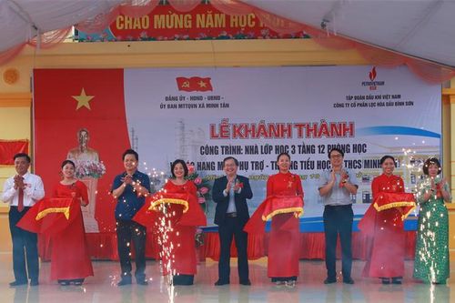 Lọc hóa dầu Bình Sơn chung tay xây trường ở Thái Bình