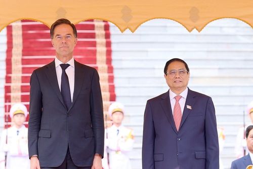 Lễ đón trọng thể Thủ tướng Hà Lan Mark Rutte tại Phủ Chủ tịch