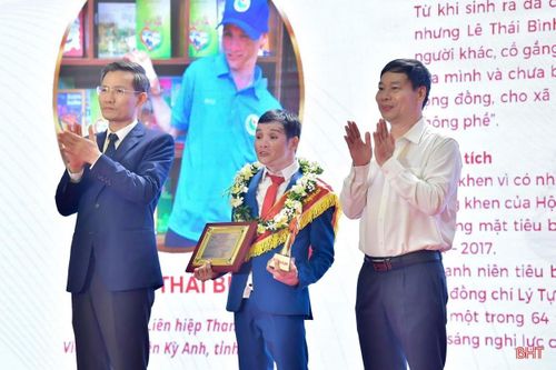 Hà Tĩnh có 1 cá nhân được vinh danh 'Gương sáng pháp luật' năm 2023