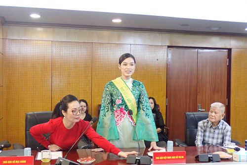 Chung tay thay đổi hành vi tiêu dùng 'Vì Môi trường xanh quốc gia'