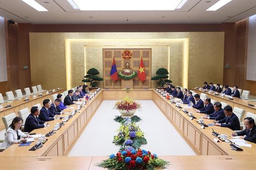 Hình ảnh Thủ tướng Phạm Minh Chính hội kiến Tổng thống Mông Cổ