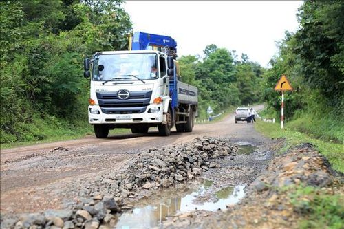 Đắk Nông: Sớm sửa chữa nhiều đoạn đường hư hỏng trên Quốc lộ 14C
