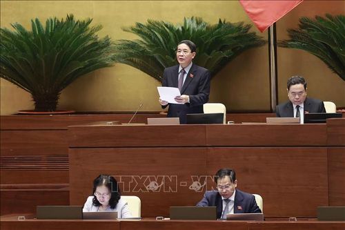 Đầu tư công trung hạn có trọng tâm, trọng điểm
