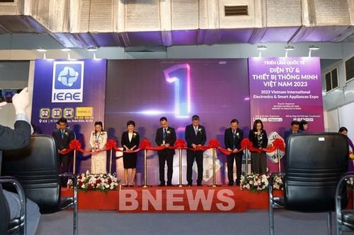 Hơn 200 doanh nghiệp tham gia Triển lãm Quốc tế Điện tử và Thiết bị thông minh Việt Nam