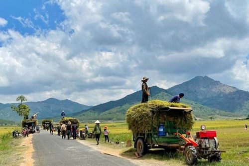 Vùng đất 2 mùa chìm nổi