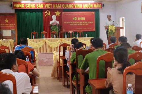 Đại biểu HĐND tỉnh Khánh Hòa tiếp xúc cử tri huyện Diên Khánh