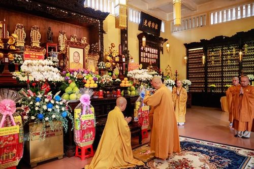 Tưởng niệm 30 năm ngày viên tịch của Hòa thượng Thích Huệ Thới - Tổng Quản sự tổ đình Ấn Quang