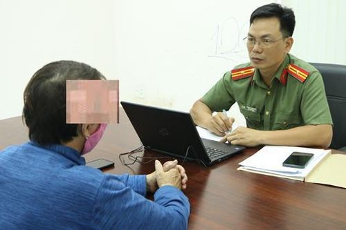 U64 dính bẫy lừa 'bác sĩ Liên Hợp quốc, vợ mất rất cô đơn'