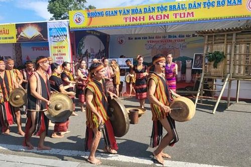 Ngày hội văn hóa các dân tộc có số dân dưới 10.000 người lần thứ I tại tỉnh Lai Châu, năm 2023