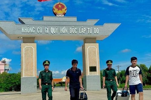 Giải cứu thành công 2 người bị lừa bán sang Campuchia
