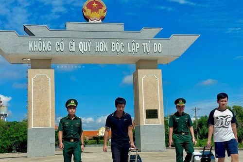 Giải cứu 2 công dân Việt Nam bị lừa bán sang Campuchia