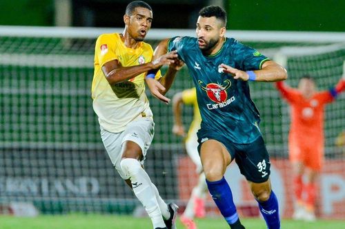 HLV Kiatisuk: 'HAGL bị động vì phút cuối Jhon Cley không được thi đấu'