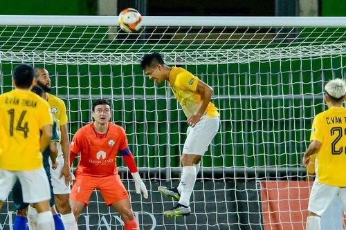HAGL đổi tên mà chưa đổi vận tại V-League