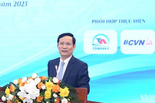 Xây dựng và phát triển văn hóa doanh nghiệp gia đình Việt nam