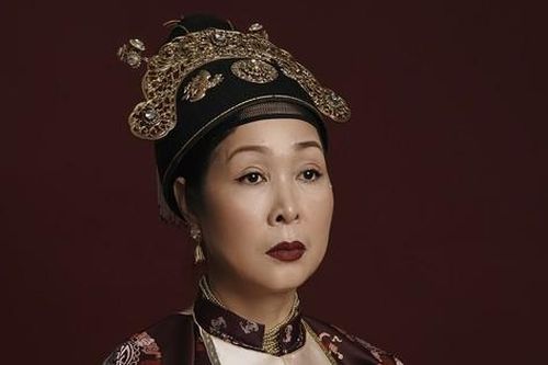 NSND Hồng Vân trăn trở và hy vọng giới trẻ giữ gìn di sản văn hóa truyền thống dân tộc