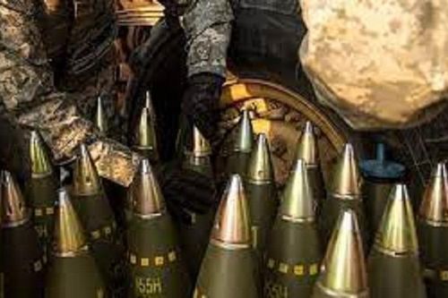 Chuyên gia Mỹ giải nan đề thiếu đạn pháo của NATO