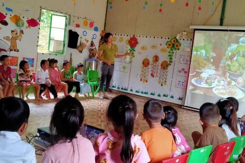 Không để học trò nghèo vì hoàn cảnh khó khăn mà không được đến trường