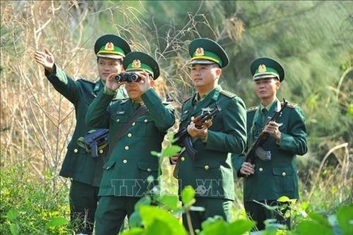 Lấy ý kiến dự thảo Thông tư quy định màu sắc, cờ hiệu, phù hiệu, tín hiệu của tàu thuyền, máy bay, xe-máy... của BĐBP