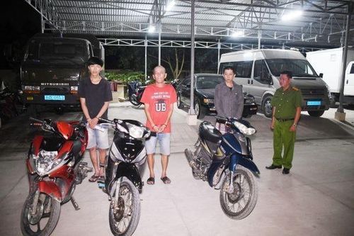 Bắt nhóm đối tượng chuyên trộm xe mô tô tại Trà Vinh