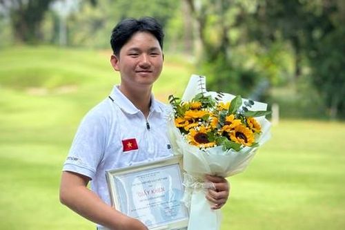 VGA khen thưởng Nguyễn Anh Minh vì 'nâng tầm golf Việt'