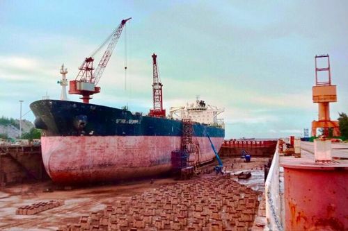 Xác định nguyên nhân ban đầu vụ nổ ở Công ty Tàu thủy Dung Quất
