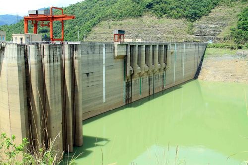 Vi phạm về xây dựng, 4 nhà máy thủy điện bị xử phạt 720 triệu đồng
