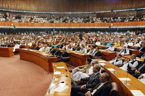 Pakistan lùi thời điểm tổ chức tổng tuyển cử