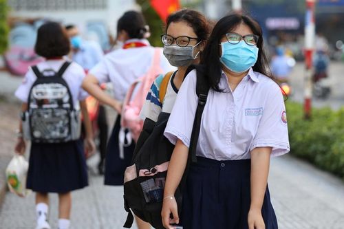 Bản tin 3/11: Không giao cho giáo viên trực tiếp thu chi học phí