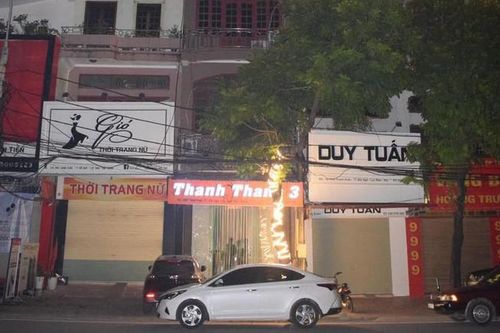 Vợ bị chồng đâm tử vong trong nhà nghỉ