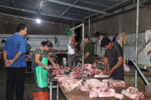 Chấn chỉnh tình trạng giết mổ không phép, vi phạm an toàn vệ sinh thực phẩm