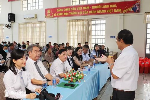 Báo Đồng Nai phối hợp Đoàn Luật sư tỉnh tổ chức tuyên truyền pháp luật ở huyện Long Thành