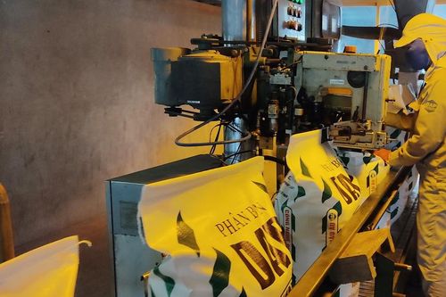 Giá trị sản xuất công nghiệp mới đạt gần 69% kế hoạch năm