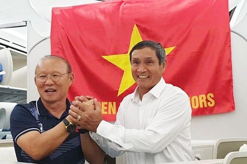 HLV Park Hang Seo: Ông Mai Đức Chung là huyền thoại của bóng đá Việt Nam