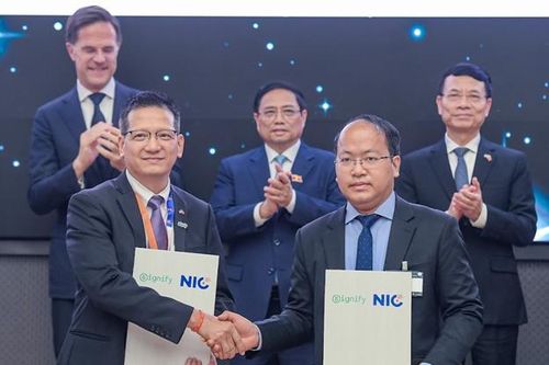 NIC hợp tác đa dạng cùng Signify về lĩnh vực chiếu sáng thông minh tại Việt Nam